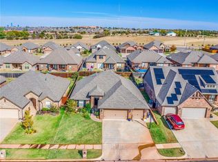 1801 NE 26th St, Moore, OK 73160