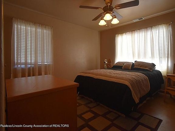 5th image of 115 Outrider Ln