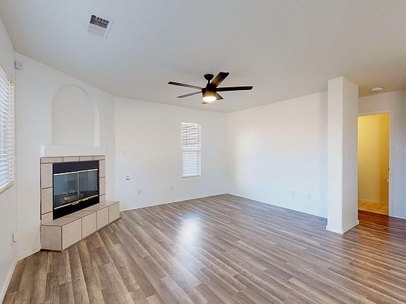 4th image of 6027 Stoney Bluff Ct NW