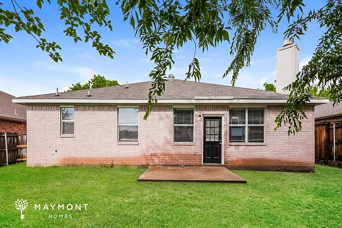 510 Blueberry Hill Ln — Photo 11