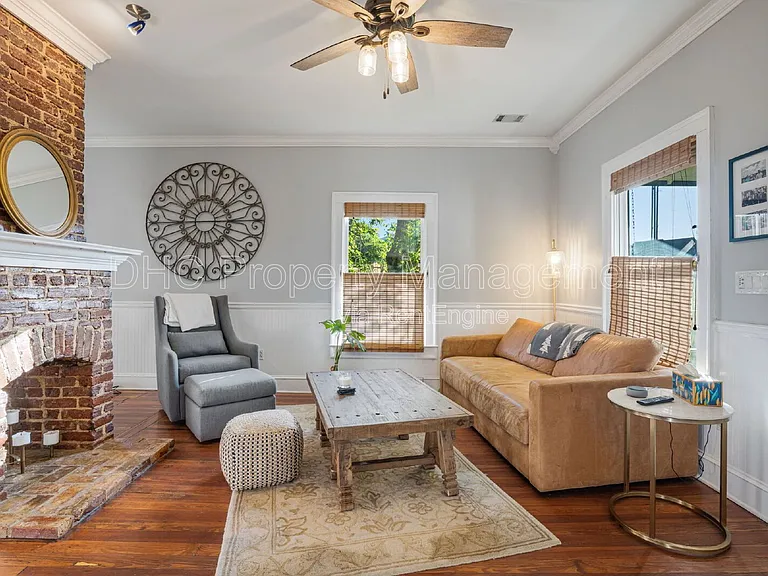 10 Smith St NW — Photo 2