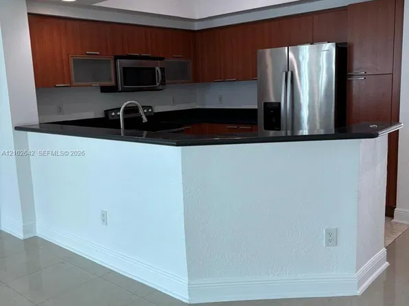 15051 Royal Oaks Ln, North Miami, FL