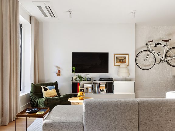5th image of 708 Degraw St #2