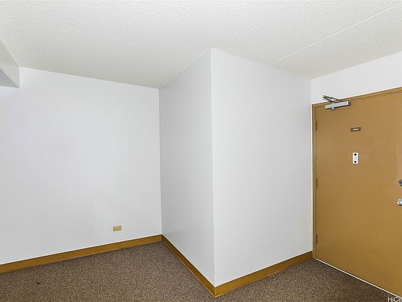 2nd image of 1624 Dole St APT 603