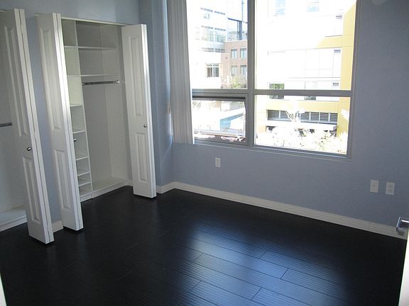 5th image of 253 10th Ave Unit 220