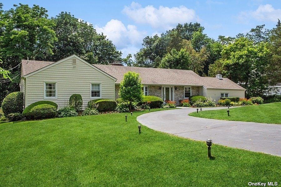 4 Colonial Drive, Huntington, NY 11743 Zillow