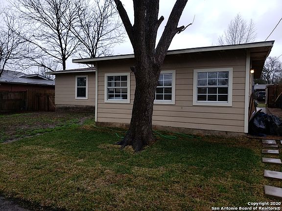 3rd image of 515 Wayside Dr