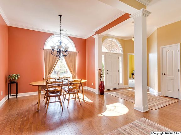 5th image of 126 Mill Park Ln