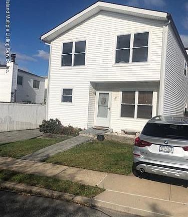 2nd image of 51-53 Victoria Dr