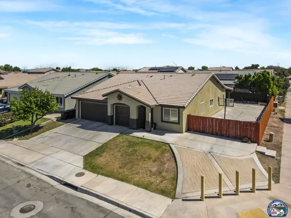 1140 Bloomfield St, Heber, CA 92249