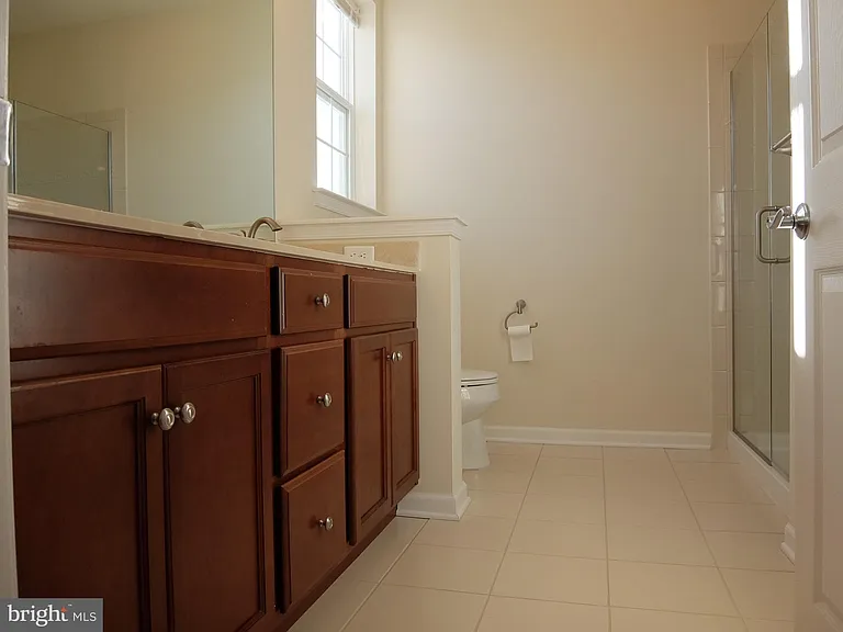 1132 Halifax Pl — Photo 36
