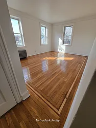 Rented by Metro Park Realty Inc