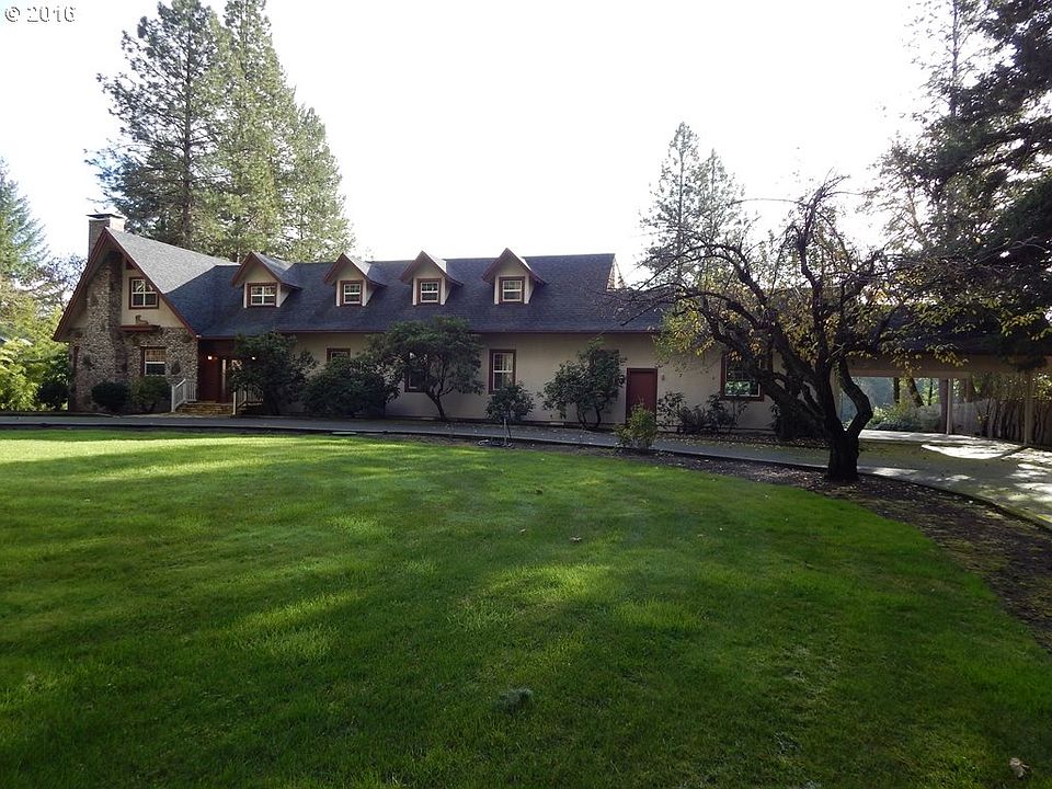 1st image of 300 Westwood Ln