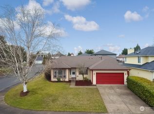 1824 SW 331st Pl, Federal Way, WA 98023
