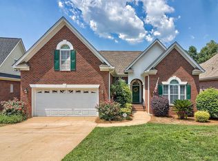 119 Lake Hilton Dr, Chapin, SC 29036