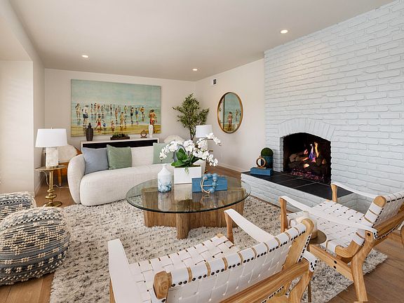 2nd image of 1291 Byrnes Ln