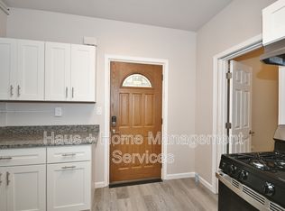 933 4th Ave #2, New Kensington, PA 15068