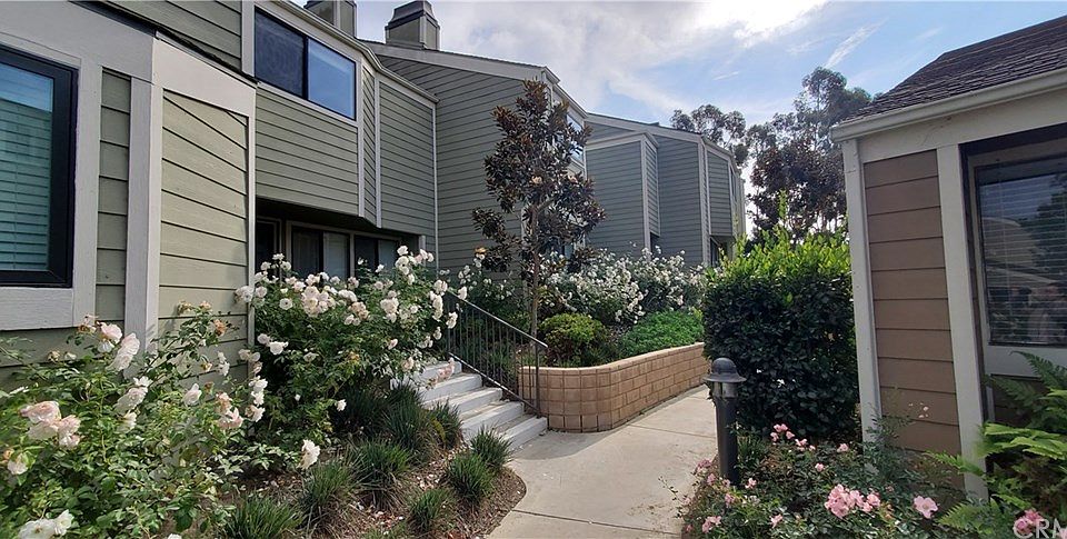 1st image of 15 Northwind Ct #40