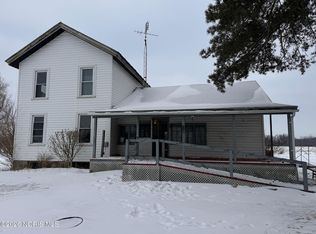 3711 County Rd S, Edon, OH 43518