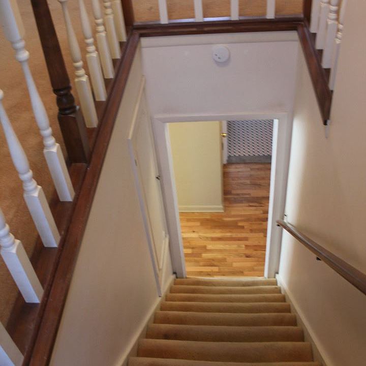 1st image of 2513 Mountain Ave