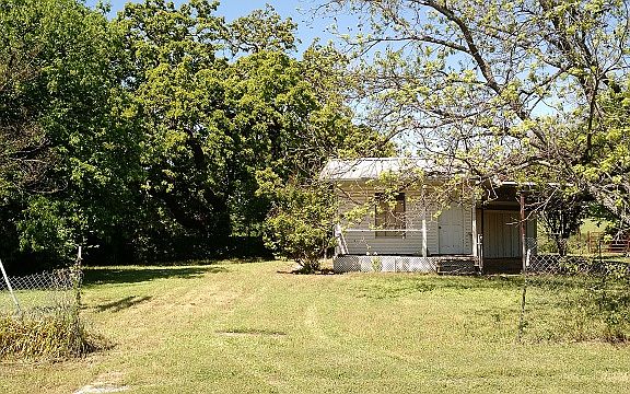 3rd image of 1100 Skylark Drive