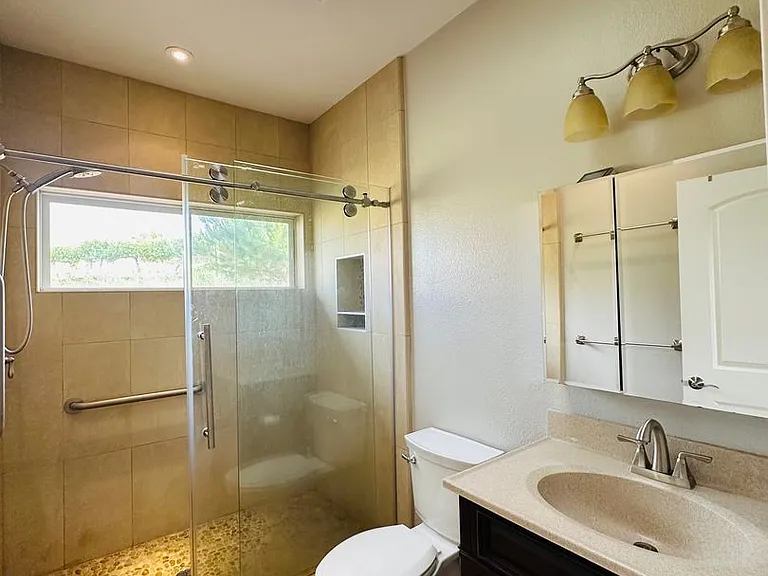 464 Sonoma Mountain Rd — Photo 6