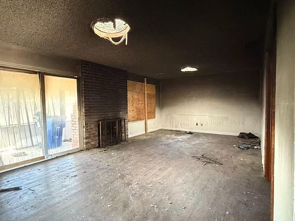 5th image of 2531 Gardendale Rd