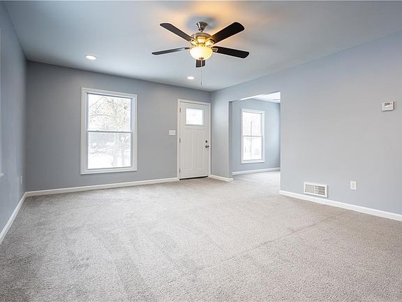 4th image of 1215 Orlando Ave