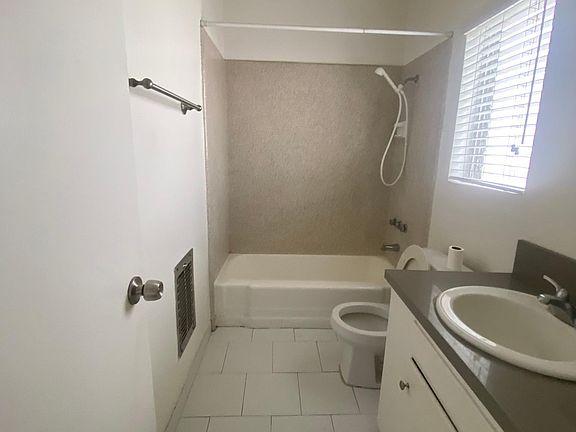 5th image of 1245 N Orange Dr #3