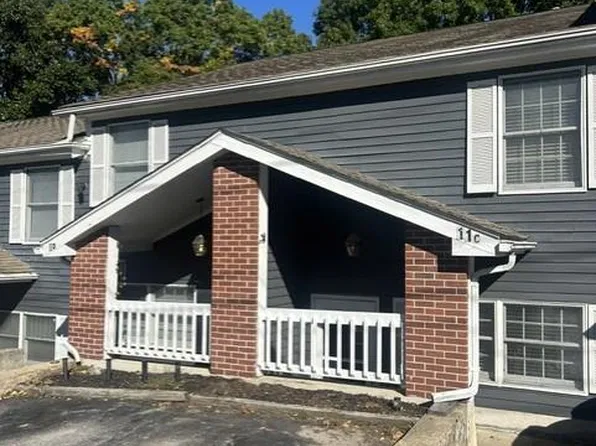 11 Babcock St #3, West Warwick, RI 02893