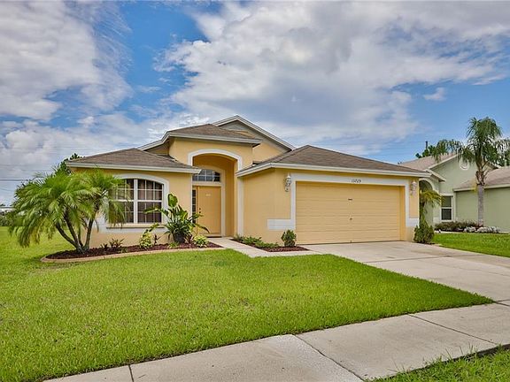 2nd image of 13729 Ogakor Dr