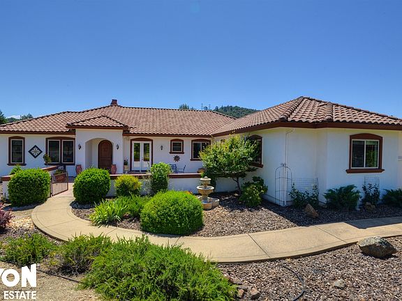 2nd image of 1847 Stagecoach Ct