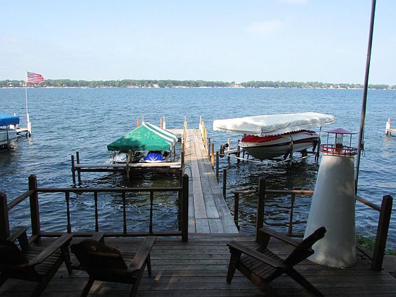 2nd image of 6403 Lake Shore Dr