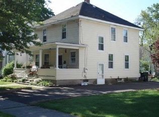 24 Hoffman St, Chatham, NY 12037