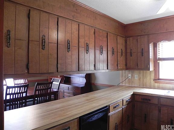 5th image of 6191 N Knoll Pl