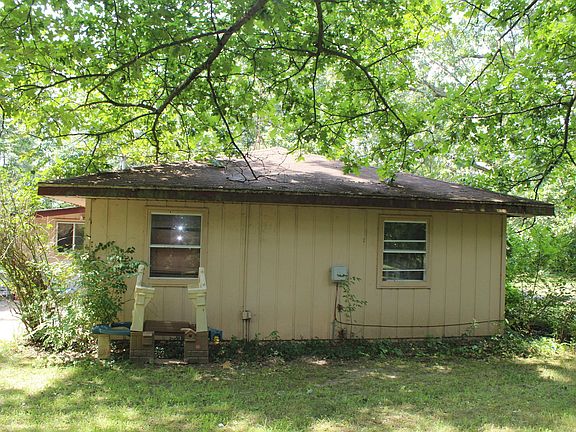 5th image of 3153 College St