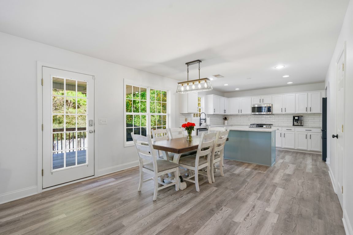 next background image