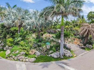 591 Baywood Dr N LOT 148, Dunedin, FL 34698