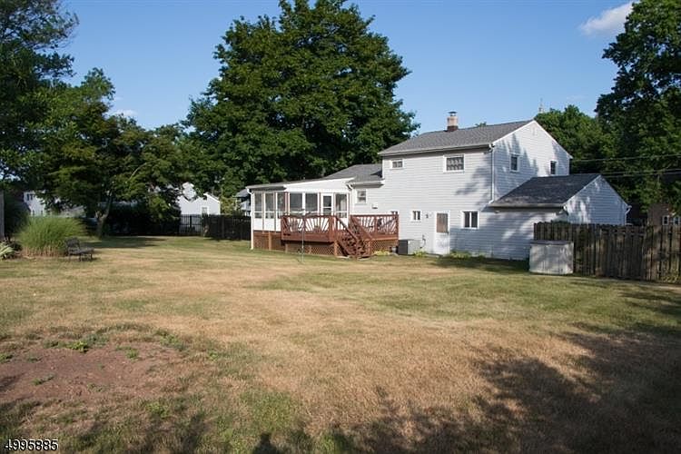 1st image of 24 Reid St
