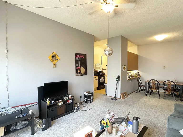 8328 Regents Rd #2A — Photo 10