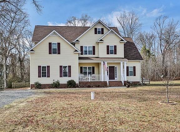 2nd image of 4905 Sweeney Cir