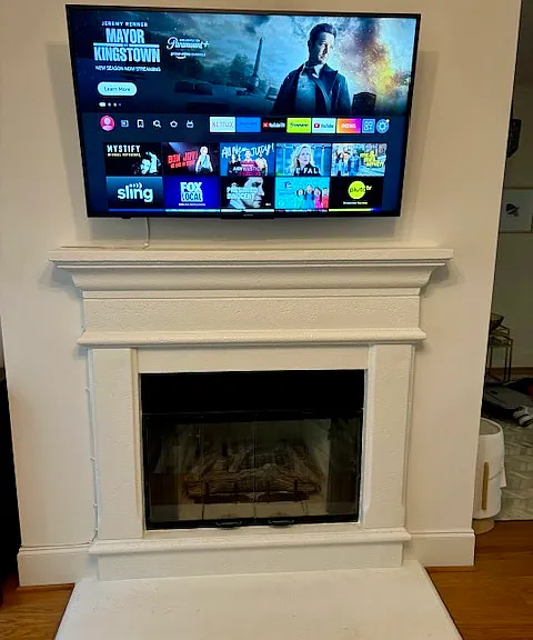 825 Highland Ln NE #1207 — Photo 3