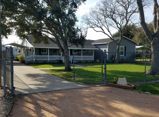 135 Lagarto Ferry Rd, Mathis, TX 78368