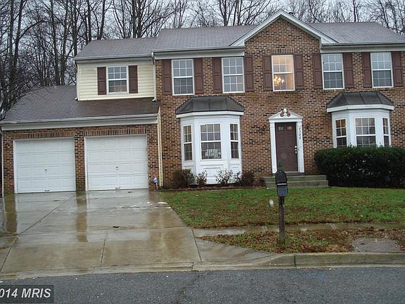 2nd image of 8300 Lenaskin Ln