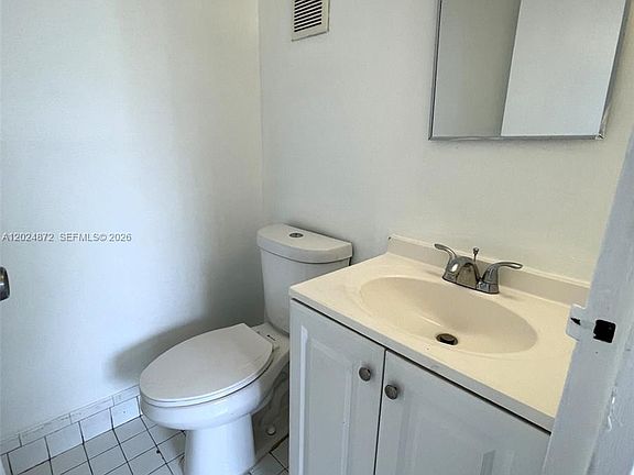 4th image of 1788 NW 55th Ave APT 204