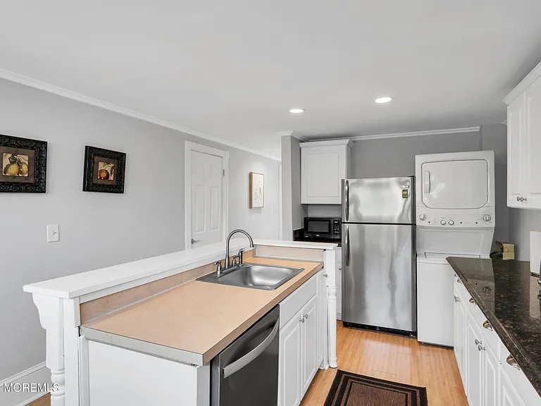 512 Main Ave #4 — Photo 16