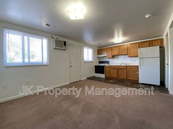 3rd image of 4000 Ella Ave APT 2