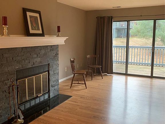 2nd image of 2368 Seven Pines Dr Unit 6