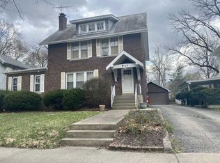 911 W Hill St, Champaign, IL 61821