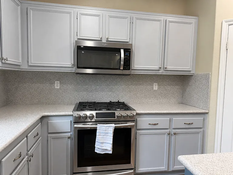 1829 River Bend Dr — Photo 9